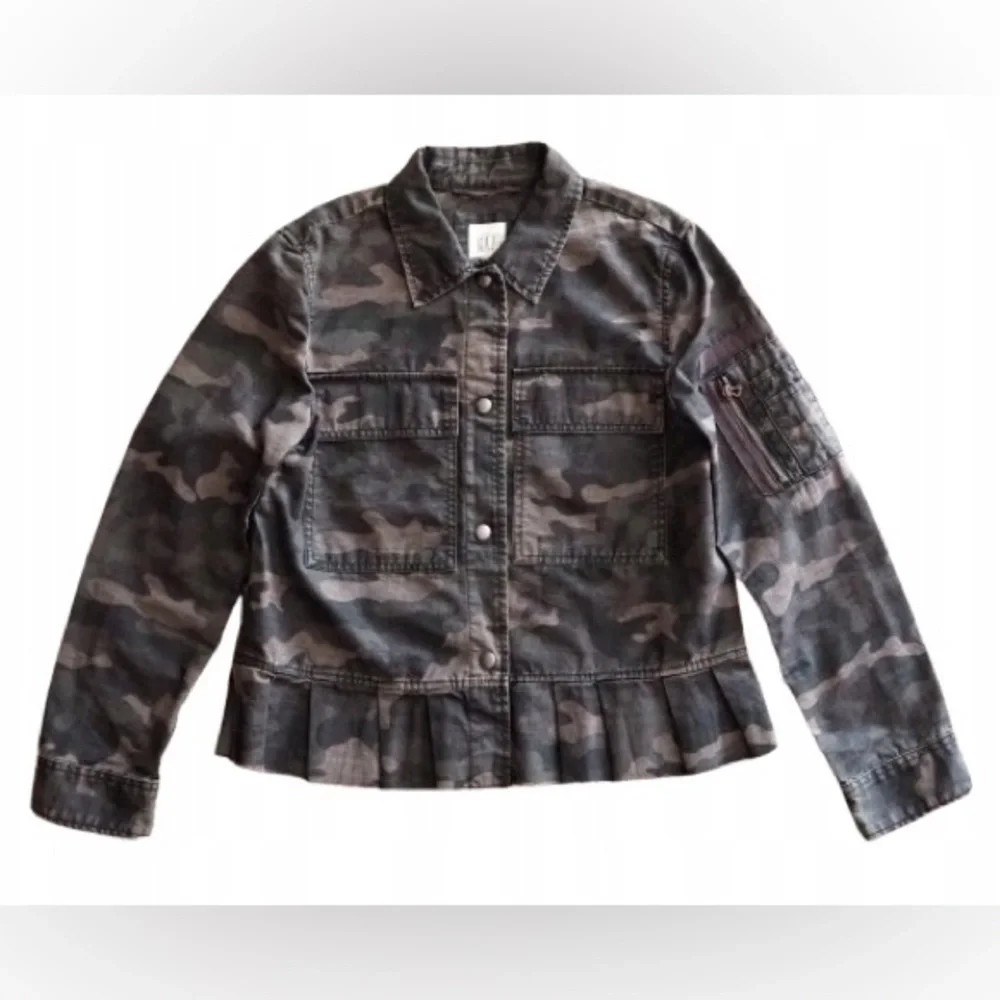 Gap Camo Raw Edge Ruffle Hem Utility Jacket Size XS - Picture 2 of 5